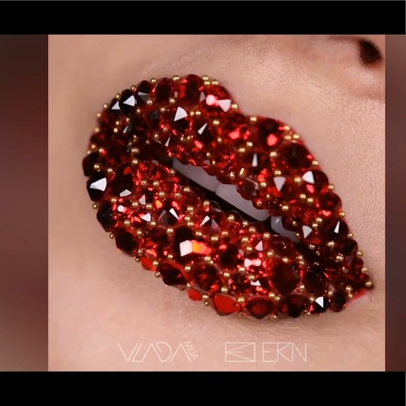 Meet your Posher, Suleyka - Picture 1 of 1